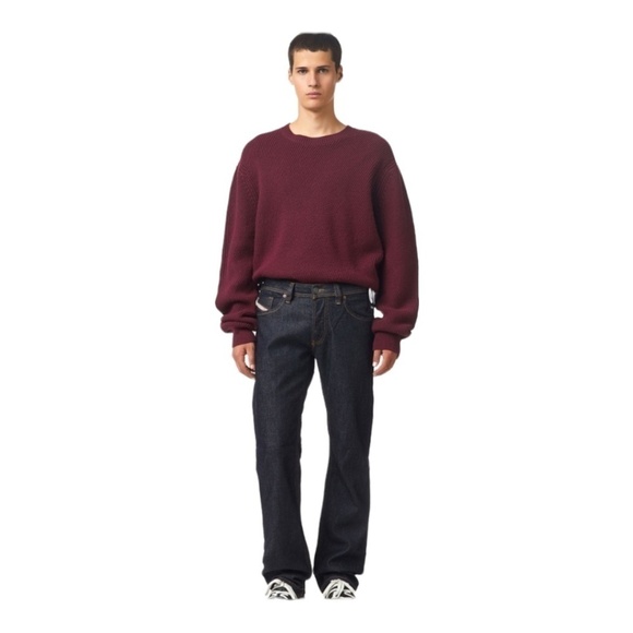 DIESEL Larkee Straight Style Relaxed Fit Darkwash Jeans Size 33 - Picture 1 of 8